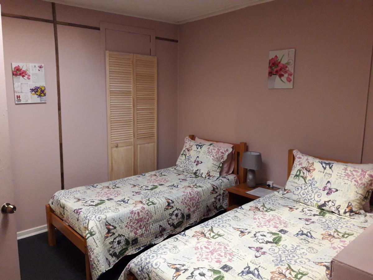 Hostal Torres Del Paine 2 ปุนตาอาเรนาส ภายนอก รูปภาพ