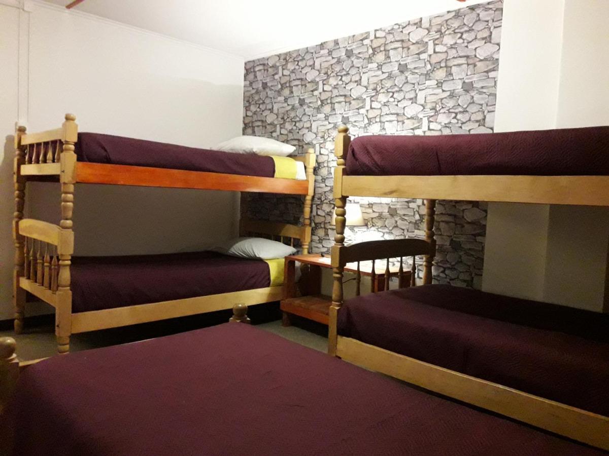 Hostal Torres Del Paine 2 ปุนตาอาเรนาส ภายนอก รูปภาพ